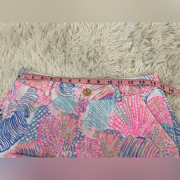 Lilly Pulitzer Callahan Shorts - size 2 - NWT - multi roar of seas print - Picture 7 of 7